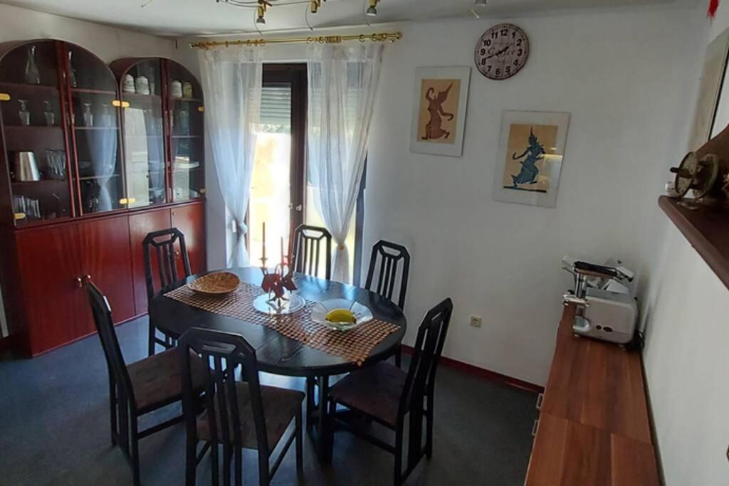 Quiet Apartment Close To Town Villach Exteriör bild